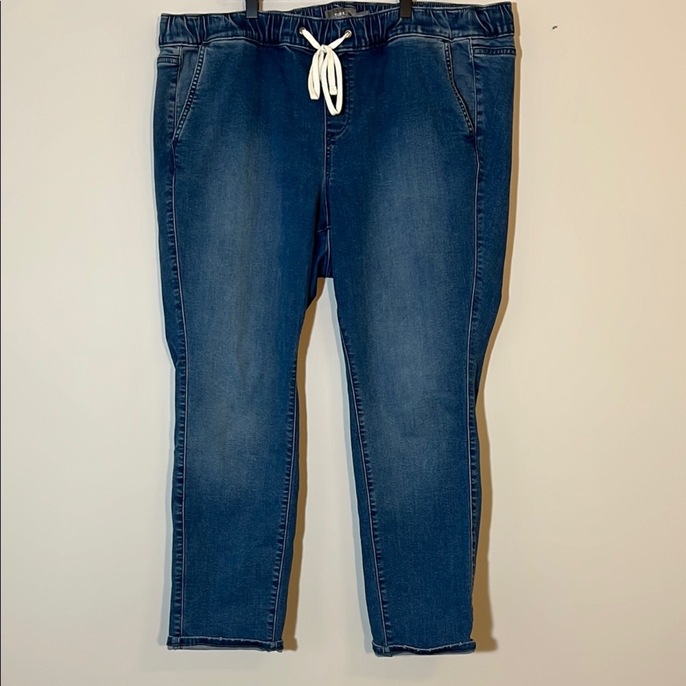 Torrid Weekend Drawstring Jean Plus Size 2 short